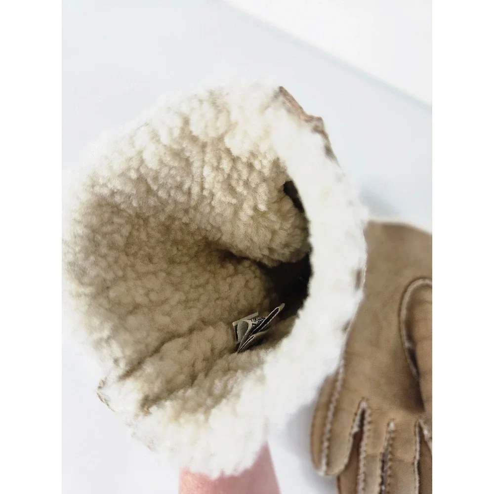 UGG very gently